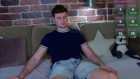 Alex online show from 04-10-26, 07:24