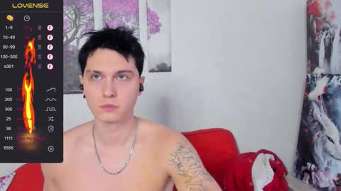 Alex WandHot online show from 12-22-25, 09:28