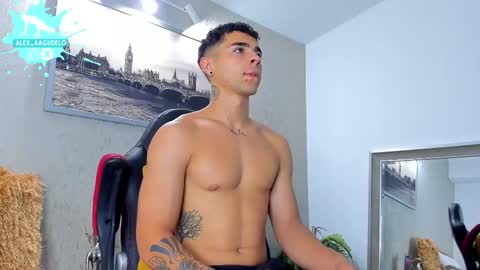 Snapshot of alex_zt chatting on 03-04-25, 03:33 x online show from 03-04-25, 03:33