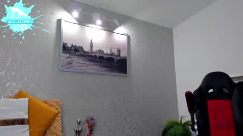 Snapshot of alex_zt chatting on 03-07-25, 04:24 x online show from 03-07-25, 04:24