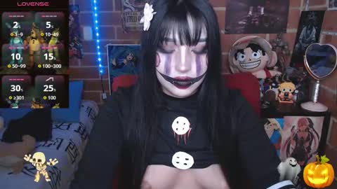 Snapshot of alexa19pretty chatting on 10-31-25, 06:53 ALEXA online show from 10-31-25, 06:53