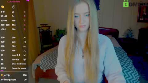 Snapshot of alexa_glory chatting on 01-09-25, 06:26 Alexa online show from 01-09-25, 06:26