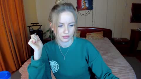 Snapshot of alexa_glory chatting on 02-02-25, 12:24 Alexa online show from 02-02-25, 12:24
