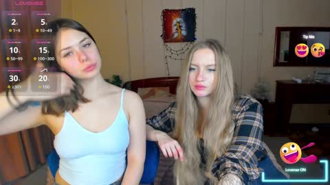 Snapshot of alexa_glory chatting on 02-06-25, 03:20 Alexa online show from 02-06-25, 03:20