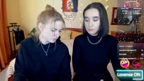 Snapshot of alexa_glory chatting on 02-27-25, 04:43 Alexa online show from 02-27-25, 04:43