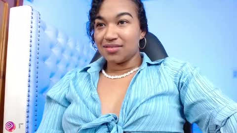 Snapshot of alexa_priincess chatting on 02-25-25, 02:11 online show from 02-25-25, 02:11