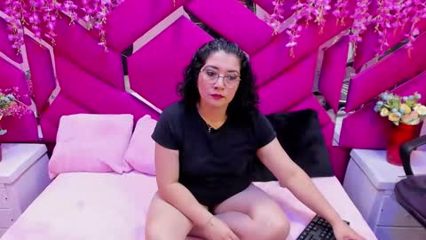 Snapshot of alexa_sanz chatting on 12-04-25, 07:55 alexa sanz online show from 12-04-25, 07:55