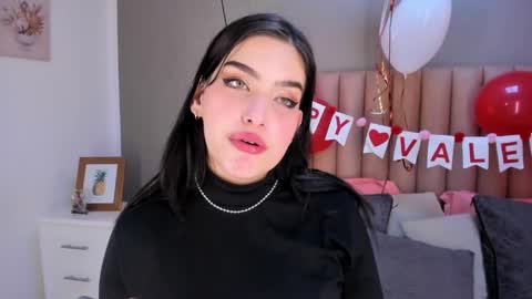 Alexa Thaylor online show from 02-16-25, 08:22