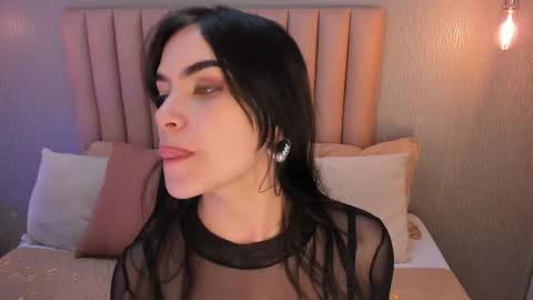 Alexa Thaylor online show from 09-25-25, 02:21