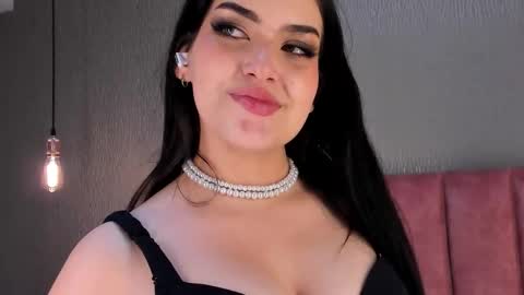 Alexa Thaylor online show from 11-07-25, 07:14