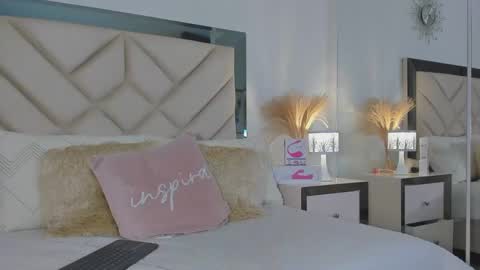 alexa_tobar online show from 01-24-25, 03:54