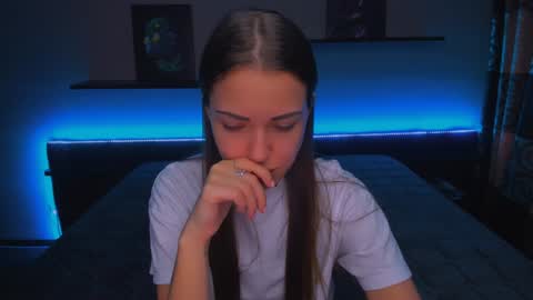 angel online show from 01-21-25, 03:15