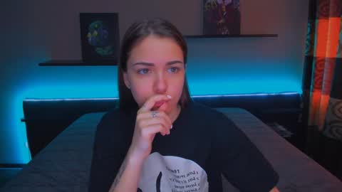 angel online show from 01-31-25, 03:09