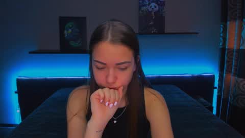 angel online show from 02-12-25, 03:18