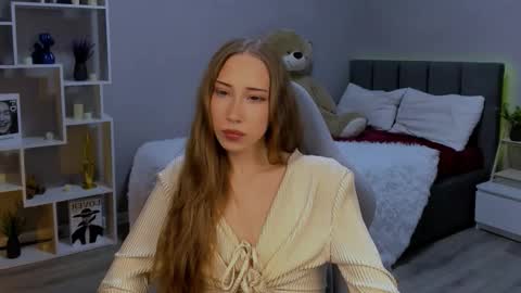 AlexaHarmon online show from 11-26-25, 06:47