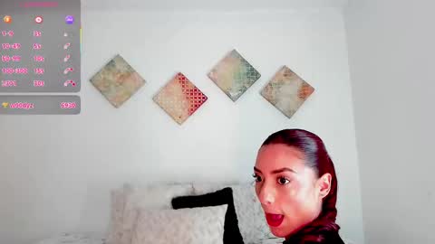 Alexandra Castillo online show from 11-08-25, 06:24