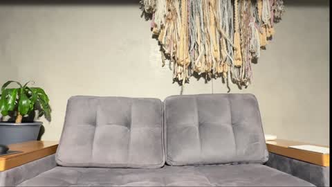 Alex  Dani online show from 01-07-25, 03:57