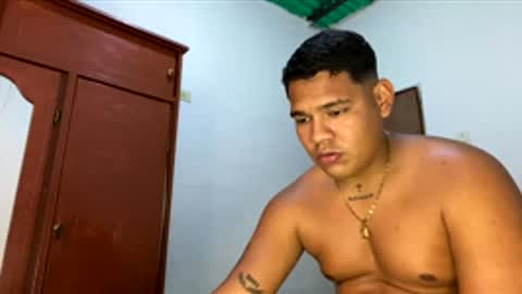 Snapshot of alexander_kross chatting on 02-03-26, 03:28 Alex kross online show from 02-03-26, 03:28