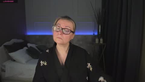 Snapshot of alexandra_kind chatting on 01-23-25, 08:56 Alexandra online show from 01-23-25, 08:56