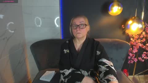 Snapshot of alexandra_kind chatting on 01-30-25, 02:25 Alexandra online show from 01-30-25, 02:25