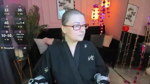 Snapshot of alexandra_kind chatting on 02-21-26, 03:02 Alexandra online show from 02-21-26, 03:02