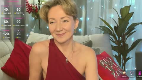 Alexandra online show from 12-17-24, 12:33