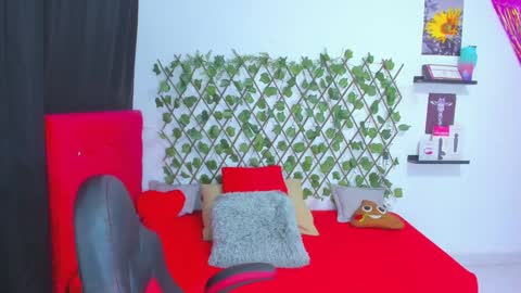 ALEXANDRA online show from 01-15-25, 03:22