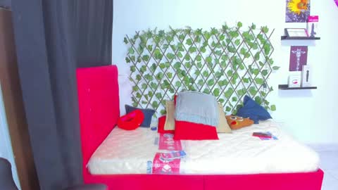 ALEXANDRA online show from 01-26-25, 03:48