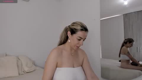 alexastormm online show from 02-24-26, 05:00