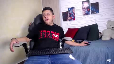 Alex online show from 02-17-25, 04:31