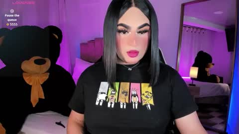  alexia mattel  online show from 11-19-25, 11:16