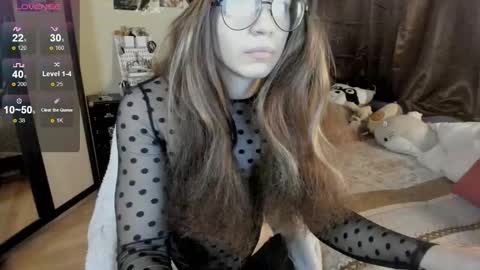 Snapshot of alexiamaiex chatting on 11-08-25, 04:12 alexiamaiex online show from 11-08-25, 04:12