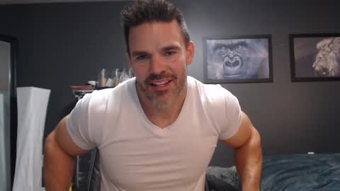 Alex online show from 09-28-25, 02:06