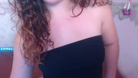 Alexia online show from 03-11-25, 06:08