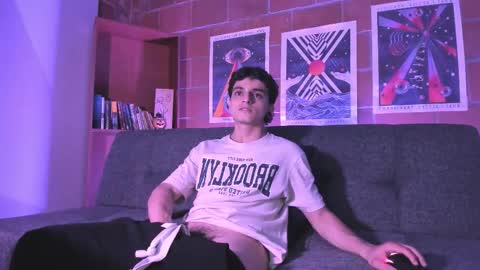 Snapshot of alexijacobs chatting on 11-05-25, 01:38 Alexi Jacobs online show from 11-05-25, 01:38