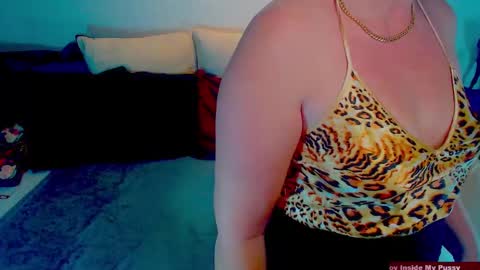 Alexine McQueen online show from 01-19-25, 05:26