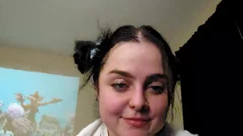 AlexisOnFire1312 online show from 11-06-25, 05:19