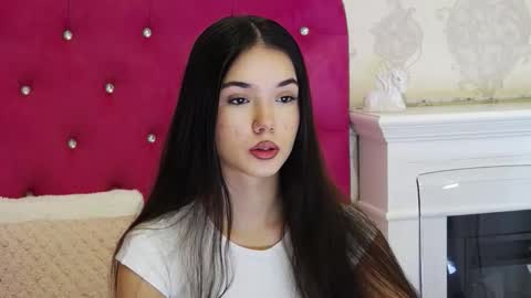 Snapshot of alexisdevine chatting on 11-02-25, 05:21 alexisdevine online show from 11-02-25, 05:21