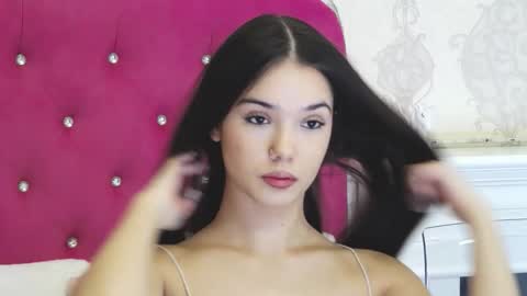 alexisdevine online show from 01-19-26, 05:22