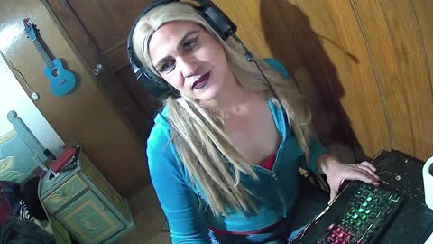 alexiss699 online show from 12-18-24, 04:31