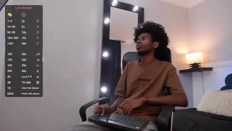 Alex Jaccob online show from 10-14-25, 01:12