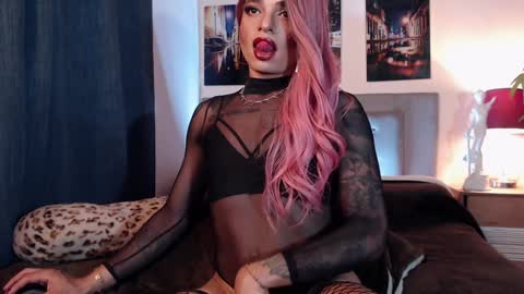 Alexjhonsson online show from 12-26-24, 03:10