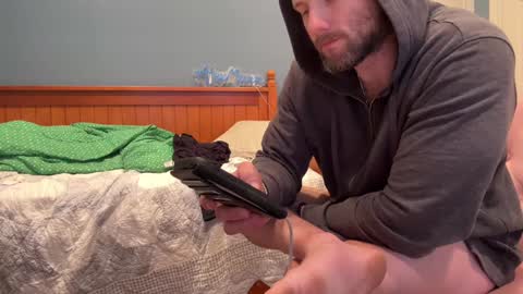 Alex Mann online show from 12-18-24, 02:06