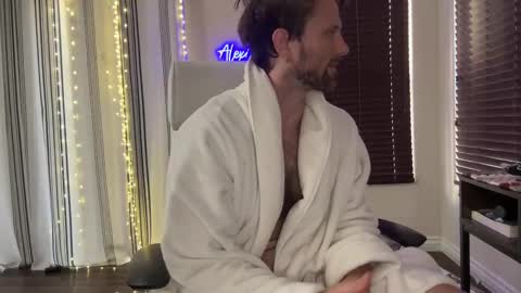 Alex Mann online show from 10-03-25, 04:15