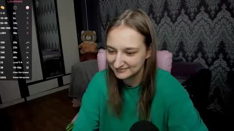 Snapshot of alexracc00n chatting on 12-10-24, 05:50 Alex online show from 12-10-24, 05:50