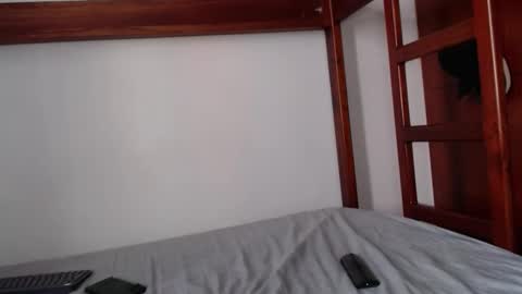 Snapshot of alexsb1998 chatting on 03-02-26, 02:46 alexsb1998 online show from 03-02-26, 02:46