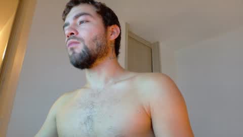 Snapshot of alextwunkk chatting on 06-19-26, 11:19 Alex online show from 06-19-26, 11:19