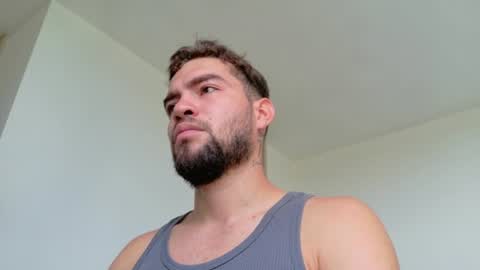 Snapshot of alextwunkk chatting on 07-11-26, 05:37 Alex online show from 07-11-26, 05:37