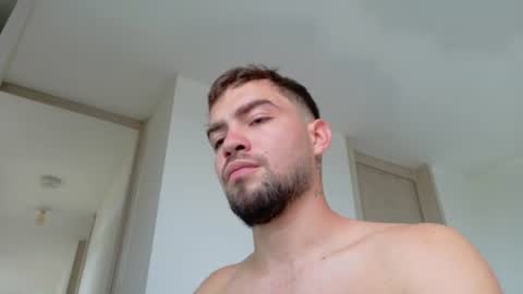 Snapshot of alextwunkk chatting on 07-17-26, 10:36 Alex online show from 07-17-26, 10:36