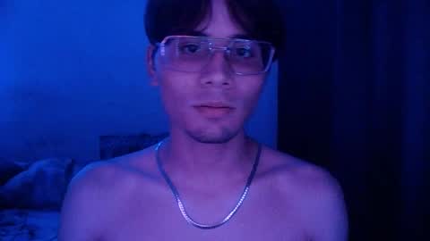 Snapshot of alexwhitexx chatting on 11-12-25, 03:45 Alex online show from 11-12-25, 03:45